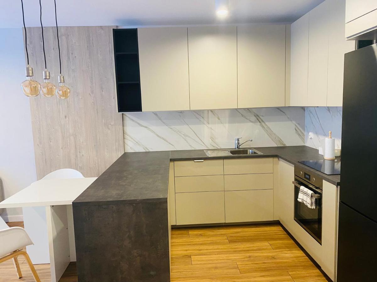 Apartament Mgla Zielona Góra Exterior foto